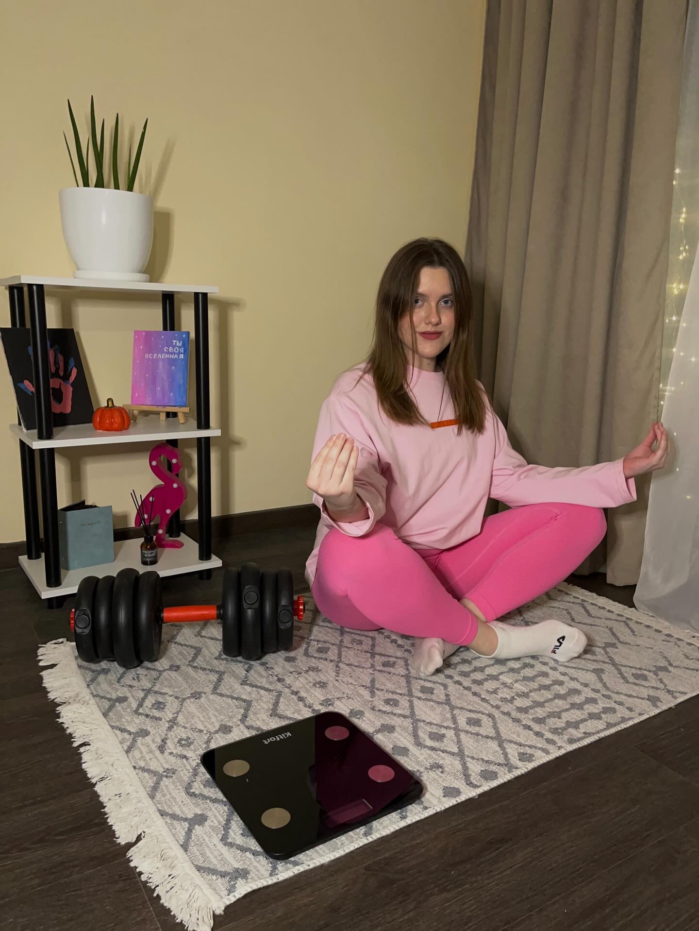 Приз: Весы Kitfort КТ-805 - победитель конкурса Kitfort 2025 год