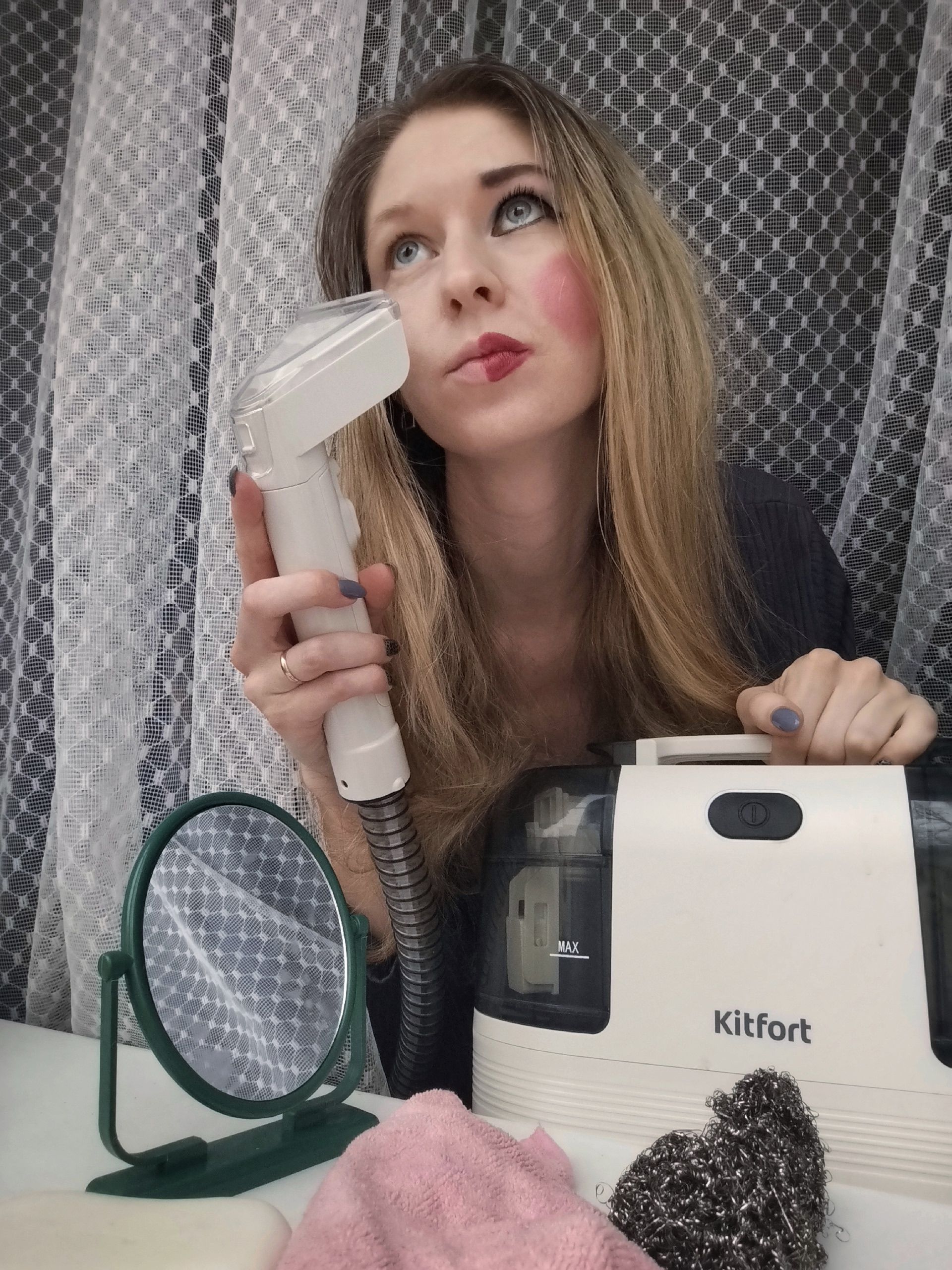 Приз: Блендер «3 в 1» Kitfort КТ-3032-1, фиолетовый - победитель конкурса Kitfort 2025 год