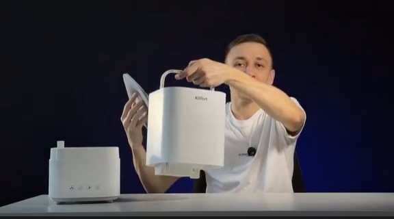 Приз: Планетарный миксер Kitfort КТ-1308-5, красный - победитель розыгрыша видеообзоров Kitfort 2026