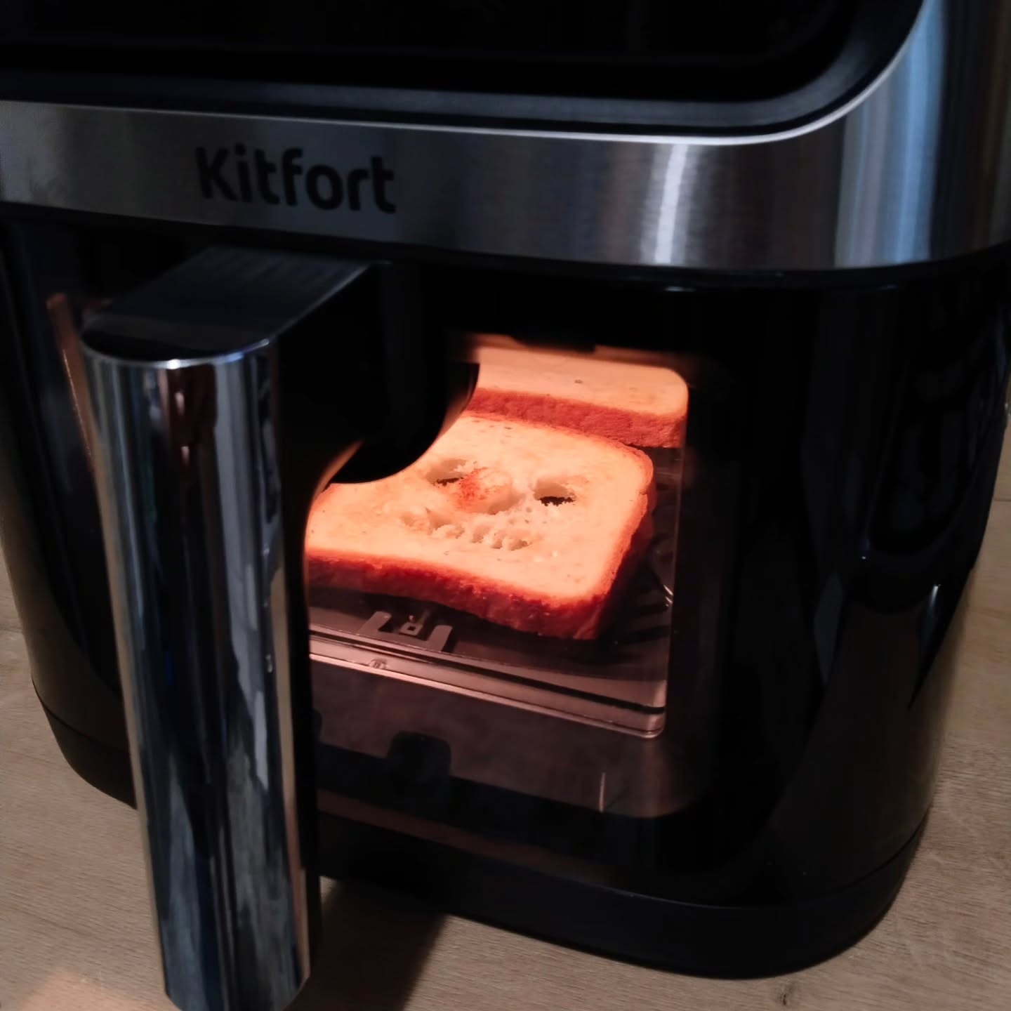 Аэрогриль Kitfort КТ-2284 - фото из соцсетей 1