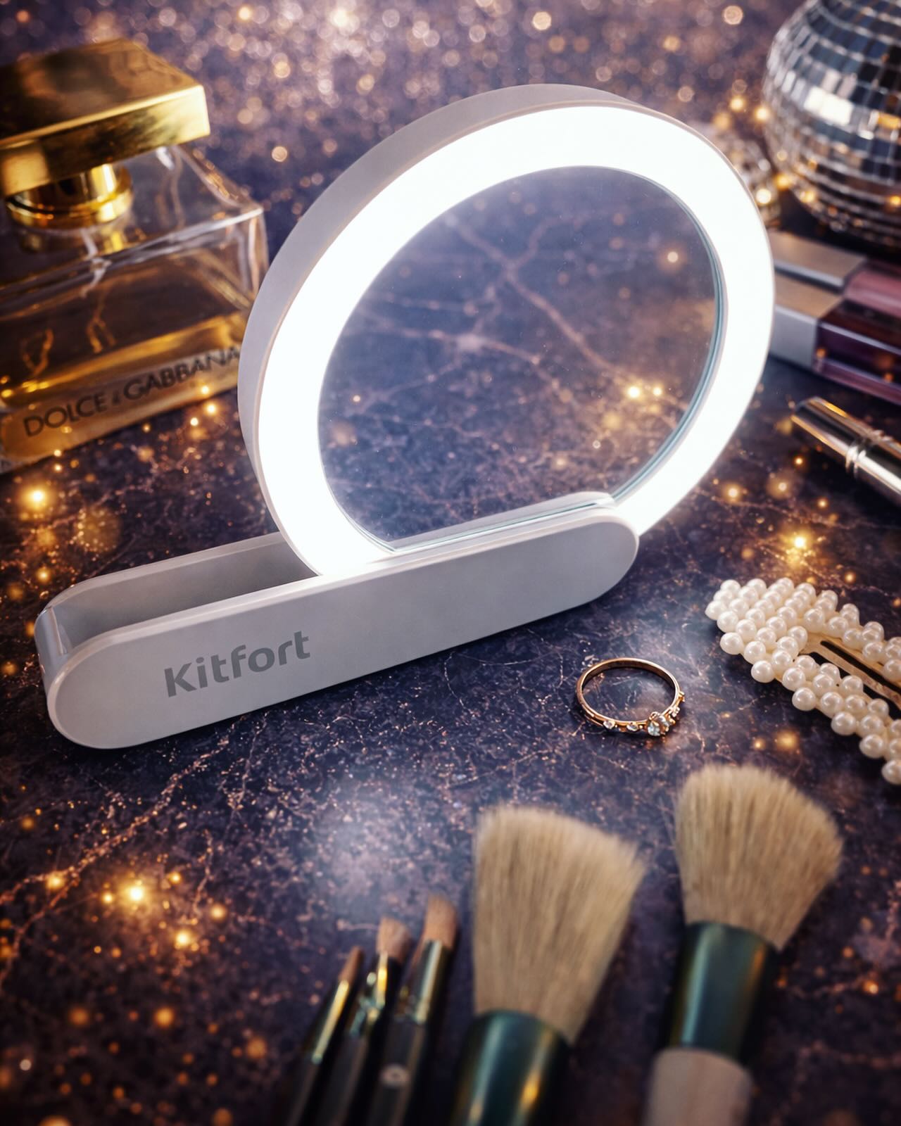 Косметическое зеркало Kitfort КТ-3173 - фото из соцсетей 1
