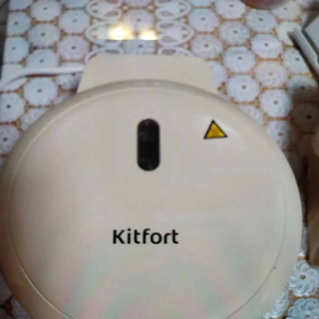 Круглая вафельница Kitfort KT-1624 электрическая купить по цене 2 490 ...